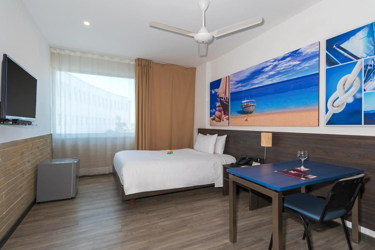 Hotel Pop Art Clc Puerto Mamonal