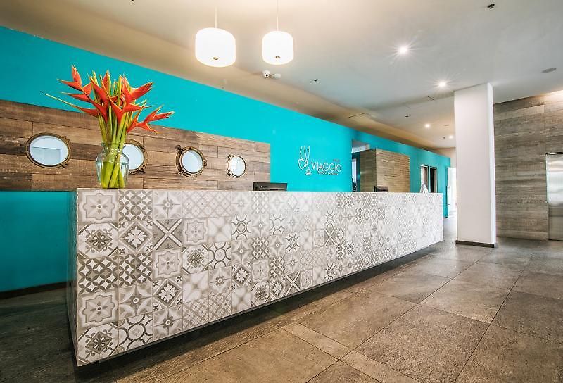 Pop Art Clc Puerto Mamonal Hotel