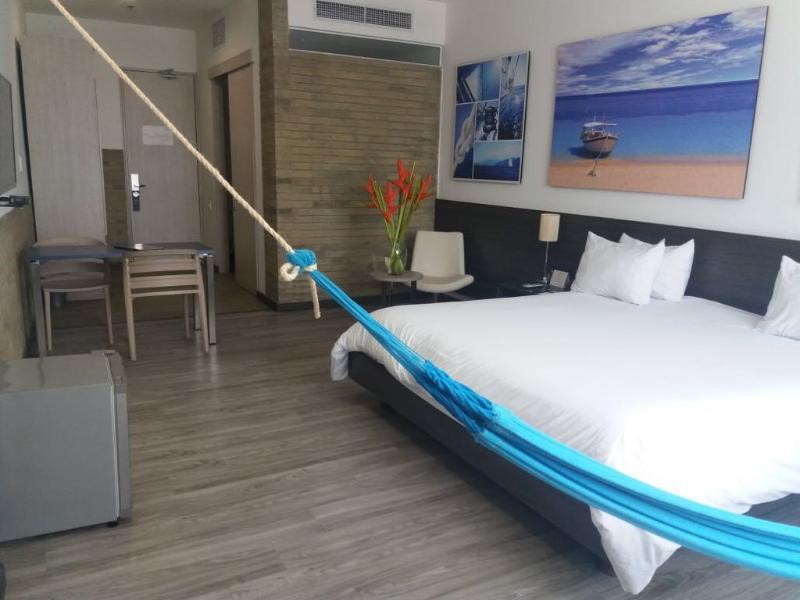 Pop Art Clc Puerto Mamonal 4* Cartagena