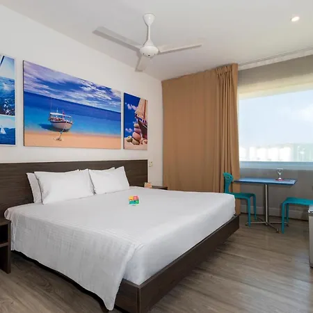 Pop Art Clc Puerto Mamonal Hotel