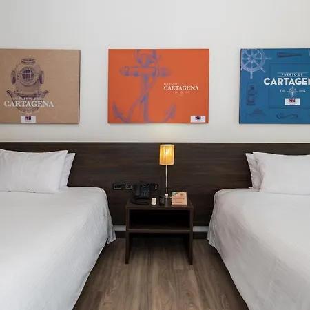 Pop Art Clc Puerto Mamonal Hotel