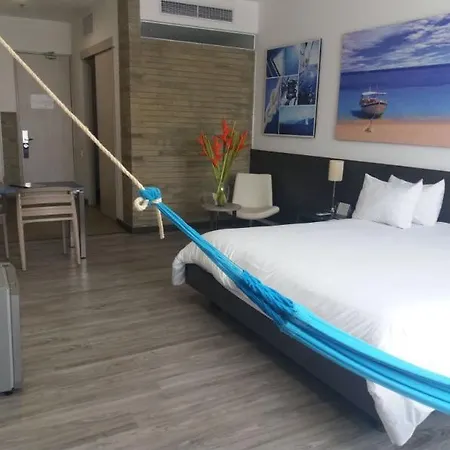Pop Art Clc Puerto Mamonal 4* Cartagena